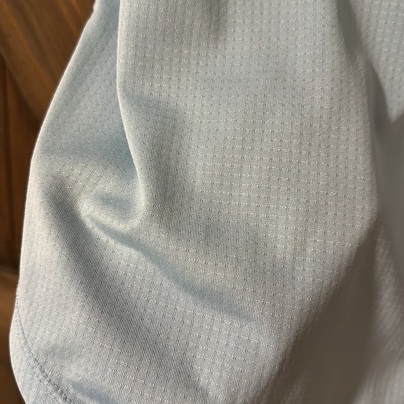 Beautiful light blue RBX workout tank top size medium - Picture 4 of 5